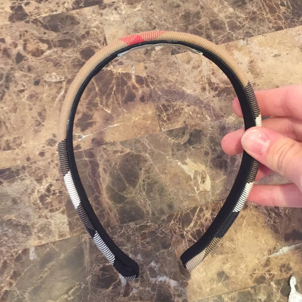 Burberry headband